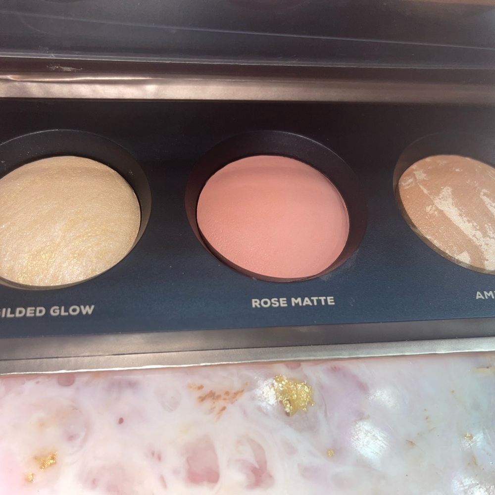 Rose Matte Eyeshadow Palette